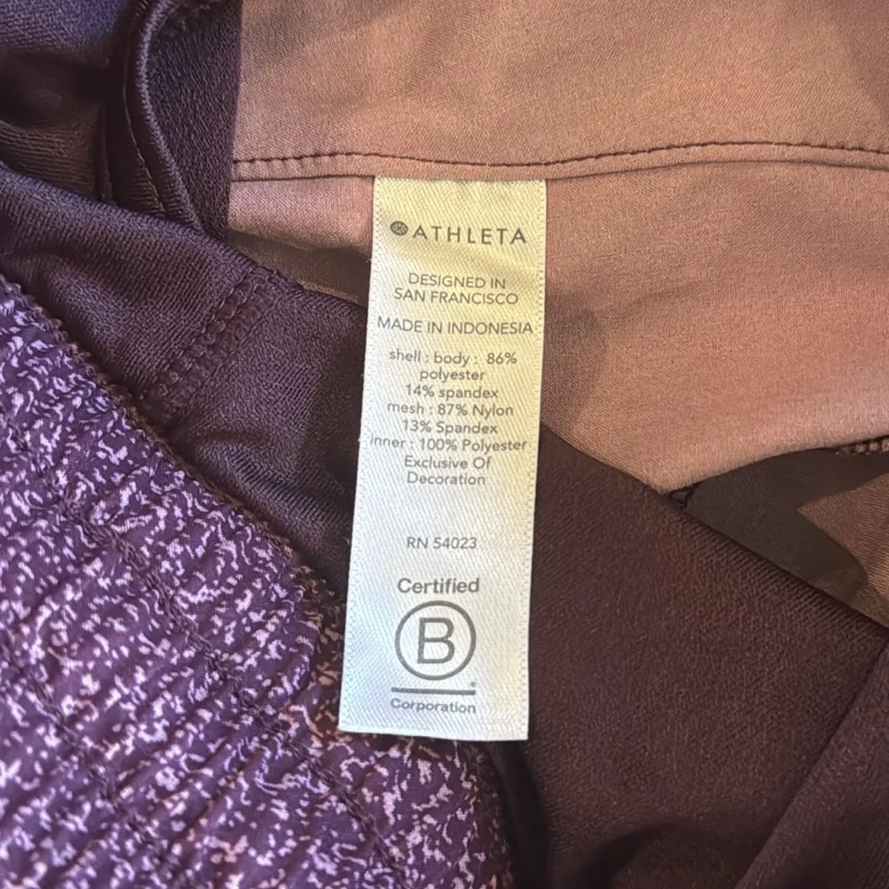 Athleta Printed Mesh Racer Run Short 4” - Picture 8 of 8